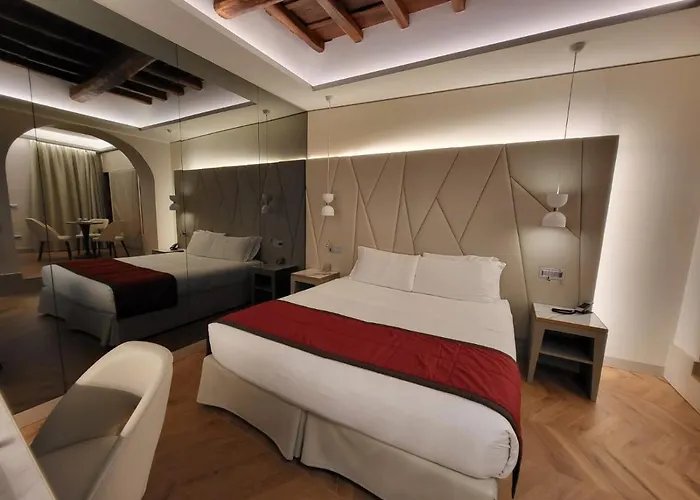 Harry\'S Bar Trevi Hotel & Restaurant